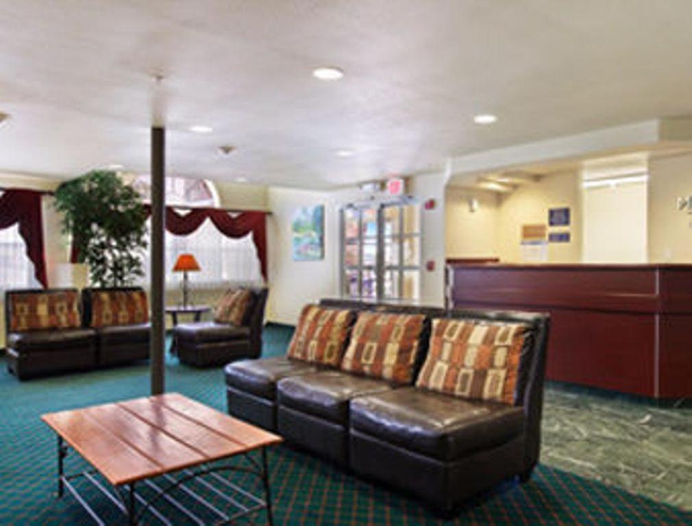 Microtel Inn & Suites By Wyndham Wellton Interior foto